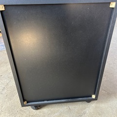 キャスター付きキャビネットの画像