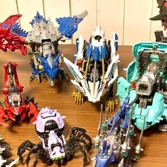 ジャンク、ゾイドゼロ玩具11体＋追加パーツの画像