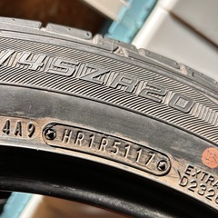 255/45R20  4本の画像