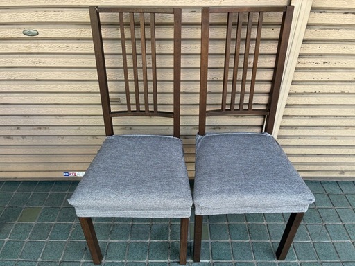 ※終了※★IKEA★ 伸縮式　ダイニングセット イケア BJURSTA ダイニングテーブル 椅子2脚 木製 食卓テーブル・高さ74cm×幅90cm×奥行き50cm
