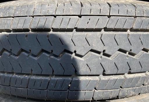 TOYO 195/80R15 24年製　夏タイヤ