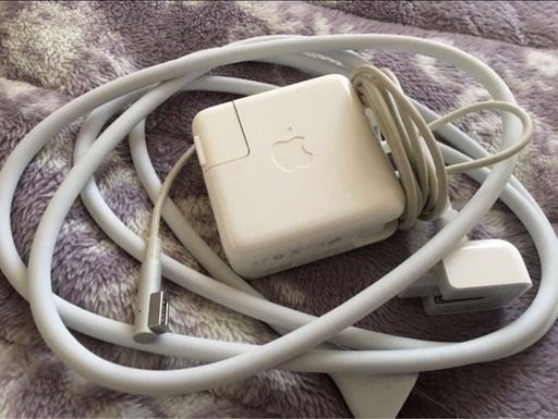 ①Apple 45W MagSafe 電源アダプタ for MacBookAir