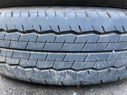 DUNLOP 195/80R15 24年製 夏タイヤ