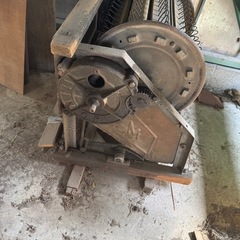 足踏み脱穀機｜古民具・農機具・現状渡しの画像