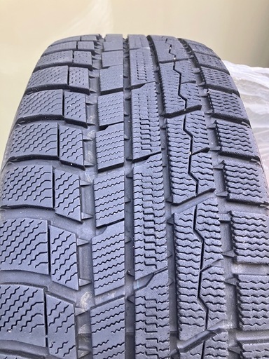 スタッドレスタイヤホイール付き215/65R164 本