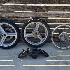 cb125t   前後ホイール、タンクフェンダー　　gb250 メインハーネス、キャブ、タコメーター、リアサスの画像