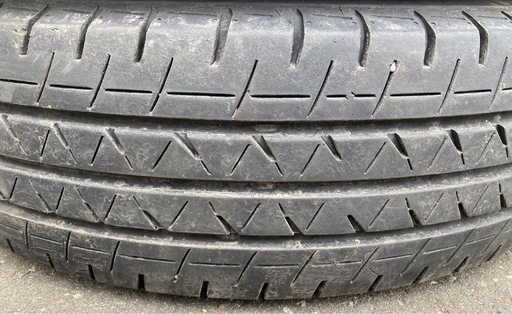YOKOHAMA 195/80R15 24年製 夏タイヤ　