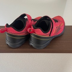 【決まりました】スニーカー 19.0cm 屋外未使用②の画像