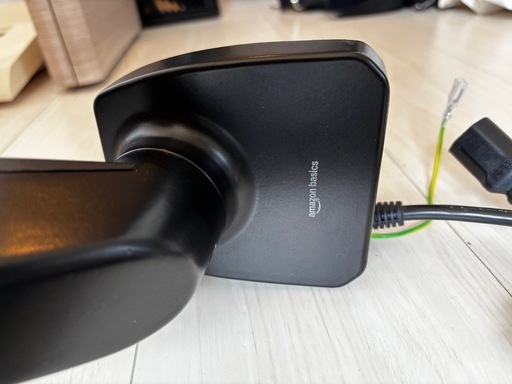 ASUS モニター（VY249HF-J）、モニターアームセット