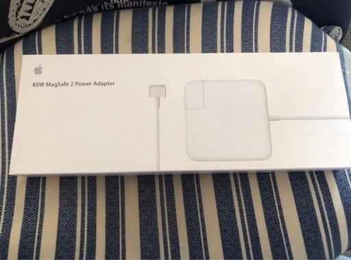 新品未使用 Apple 85W MagSafe 2 Power Adapter