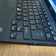 富士通U9311/F 第11世代 i5☆SSD 256GB☆メモリ8GB☆ 指紋認証 Win 11 ☆Office 2024の画像