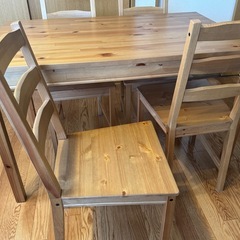 【取引中】IKEA ダイニングテーブルセット(テーブル+椅子4脚) ヨックモックの画像