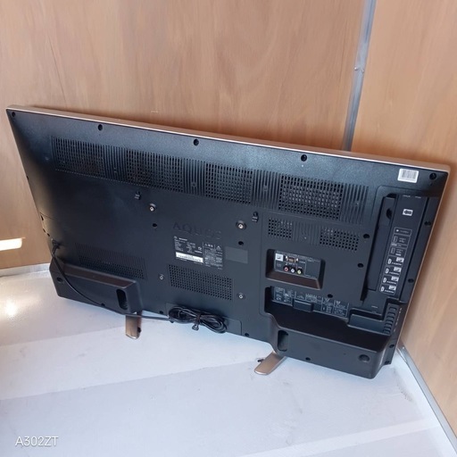 K081 送料無料 SHARP40インチ液晶テレビ展示品 (白家電) かしわ台の