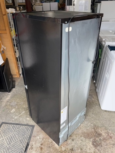 札幌市内配送可 18年製 東芝 TOSHIBA 153L 2ドア冷蔵庫 GR-P15BS-K メタリックブラック 右開き