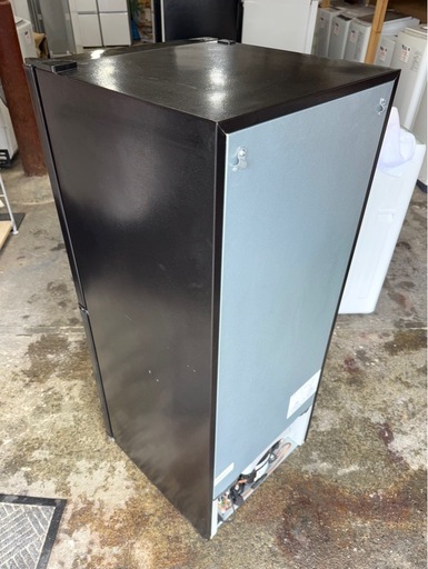 札幌市内配送可 21年製 アイリスオーヤマ 142L 2ドア冷蔵庫 IRSD-14A-B ブラック 右開き