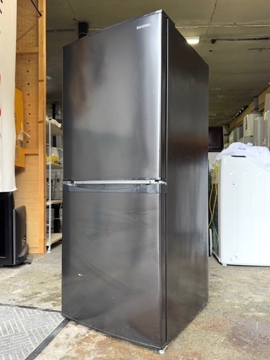 札幌市内配送可 21年製 アイリスオーヤマ 142L 2ドア冷蔵庫 IRSD-14A-B ブラック 右開き