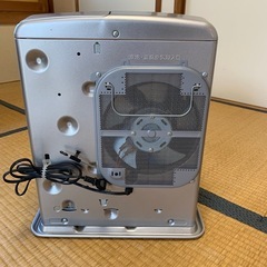 灯油ファンヒーターの画像