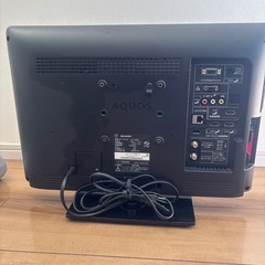 SHARP AQUOS 19型TVの画像