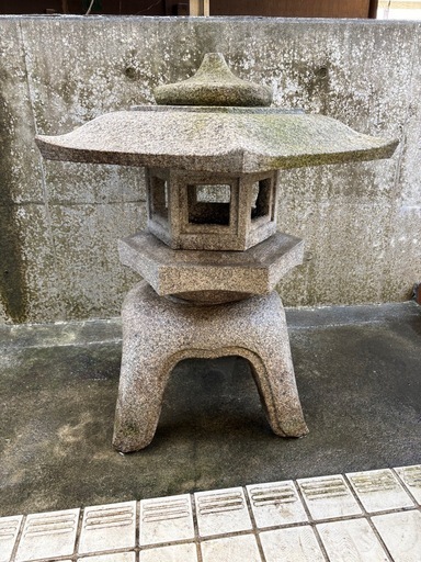 石灯籠 (のらくろ) 衣笠のその他の中古あげます・譲ります｜ジモティー 