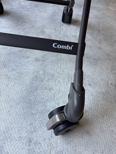 値下げ！美品⭐︎combi   ネムリラ