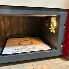 【フラット庫内でお手入れ楽】KOIZUMI 電子レンジ 赤×黒 (KRD-1850)の画像