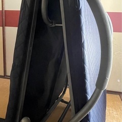 折りたたみベッドの画像