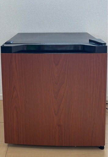 【直接取引】冷凍庫 31L ウッド 幅47cm PF-A31FD-M 熊本県内