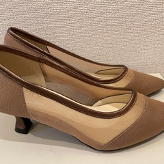AIMER パンプス　23.5cmの画像