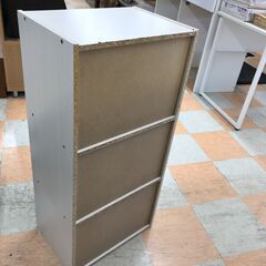 ＼家具＊家電のお店／【ｼﾞｬﾝｸﾞﾙｼﾞｬﾝｸﾞﾙ石川金沢店】カラーボックス 木目調/WH  W(幅)42×D(奥行き)×30 H(高さ)88.5cｍの画像