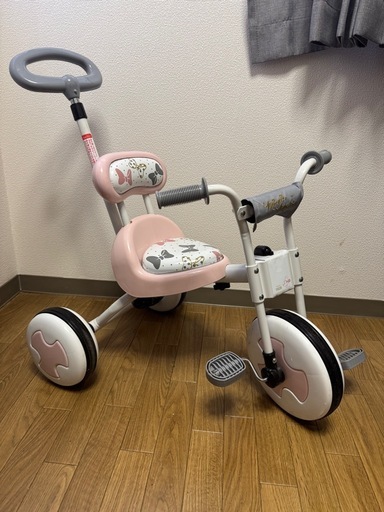 三輪車　女の子