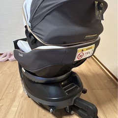 コンビ　　チャイルドシート　360度回転
の画像