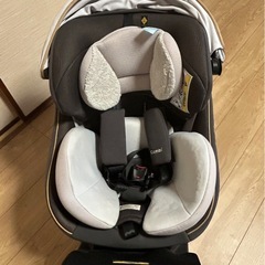コンビ　　チャイルドシート　360度回転
の画像