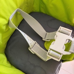 イングリッシーナ　ファスト　テーブル付き　ベビーチェア
の画像