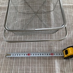 キッチン用品　ステンレス伸縮水切りカゴの画像