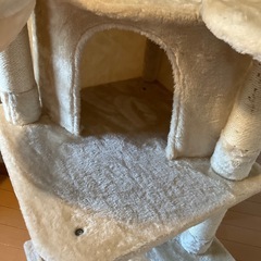 キャットタワー　お手頃サイズ　ほぼ未使用の画像