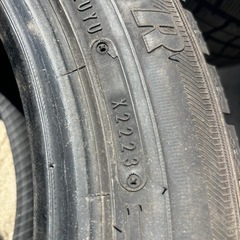 グッドイヤーアイスナビ7  175/65R15　23年製　9割溝　の画像
