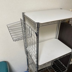 スチールラックの画像