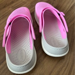 crocs LiteRide　サンダルの画像