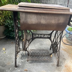 アンティーク　ミシン台セット　本日受け取りなら25000円での画像