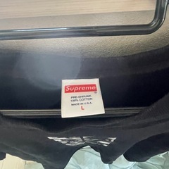 supreme（L）Tシャツの画像