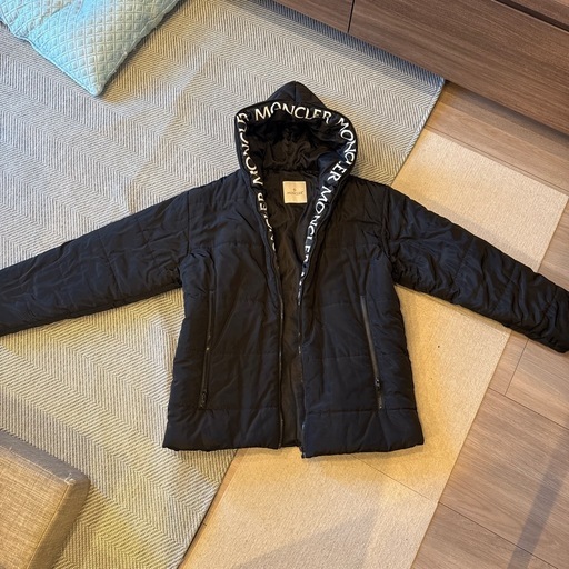 【直接取引不可】モンクレール　ダウン　XXL