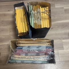 コクヨ　ガバットファイルＳ　A4サイズ　青赤黄緑の画像