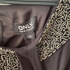 新品パーティドレスの画像