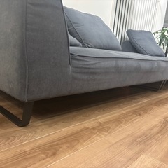 カウチソファーの画像