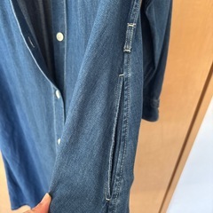美品ユニクロ，デニムワンピースの画像
