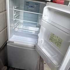 受渡決定シャープ ノンフロン冷凍冷蔵庫 SJ-PD14W-Sの画像