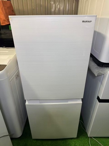 東京都内送料無料2022年製シャープ冷蔵庫152L