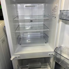 東京都内送料無料2022年製シャープ冷蔵庫152Lの画像