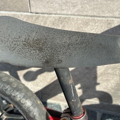 ストライダー　赤色の画像