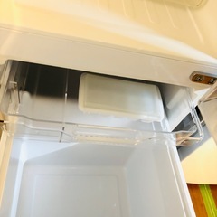 関西圏内限定‼️単身生活に❗️スタイリッシュな黒の冷蔵庫と洗濯機セット✨の画像